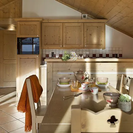 Cgh Residences And Spas Les Chalets Du Gypse Hotel *